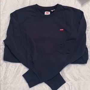 Levi’s crewneck